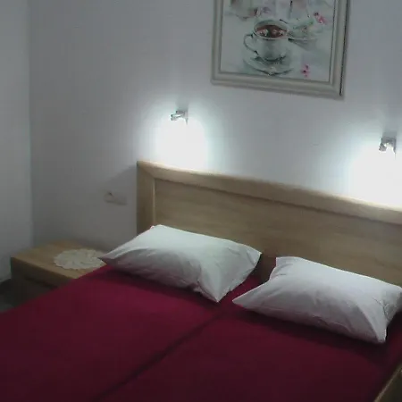Jamnik Apartment Razanj